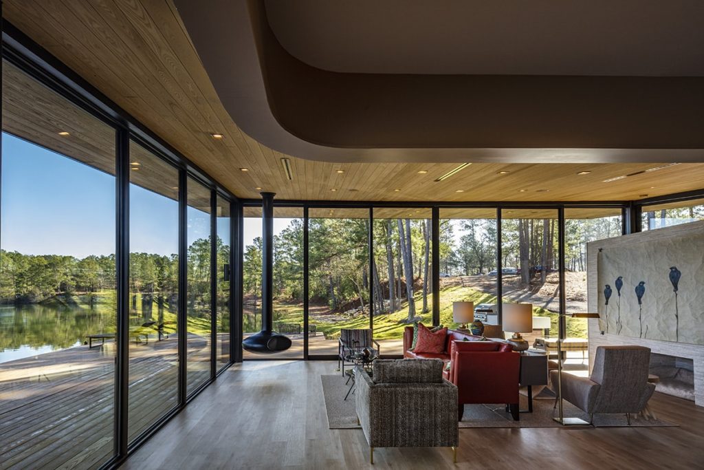 Architect designed Houston Lake home with Renaissance windows and Doors - 